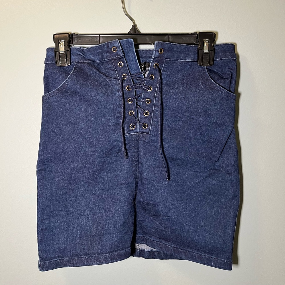 denim skirt
